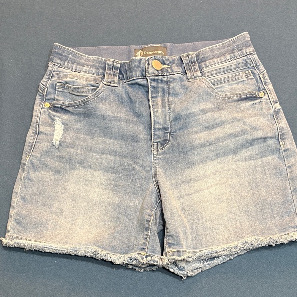 Democracy Light Wash Denim Shorts with Frayed Hem